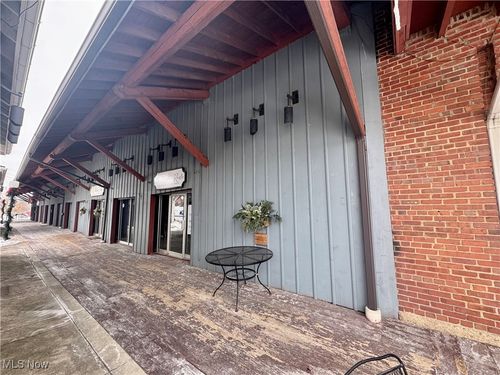 241 Market St, Zanesville, OH, 43701-3428 | Card Image