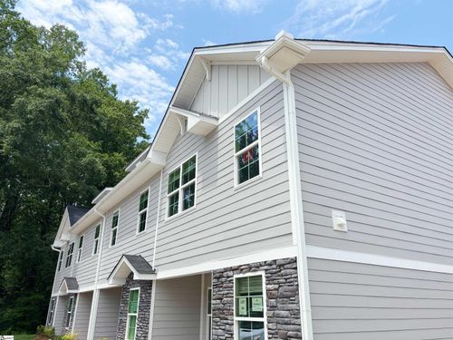 123 Pendleton Place Way, Pendleton, SC, 29670-1889 | Card Image