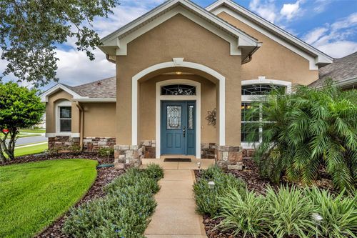8923 Bridgeport Bay Cir, MOUNT DORA, FL, 32757-8840 | Card Image