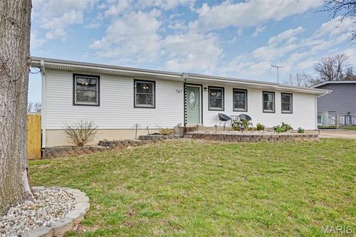 747 Esther Dr, Arnold, MO, 63010-2322 | Card Image