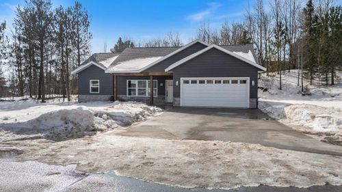 912 Carter Circle, Eveleth, MN, 55734 | Card Image