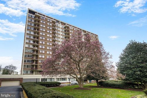 apt-605-1220 Blair Mill Rd, SILVER SPRING, MD, 20910-4811 | Card Image