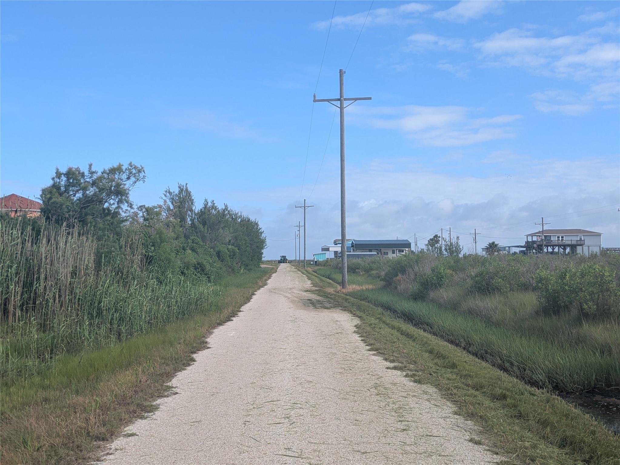 Land in Gilchrist 3