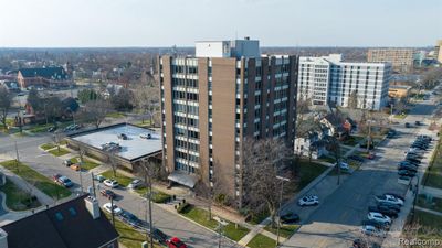 102 - 20 Chestnut Street, Condo with 1 bedrooms, 1 bathrooms and null parking in Wyandotte MI | Image 2