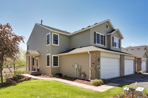 8960 Comstock Ln N, Maple Grove, MN, 55311-1515 | Card Image