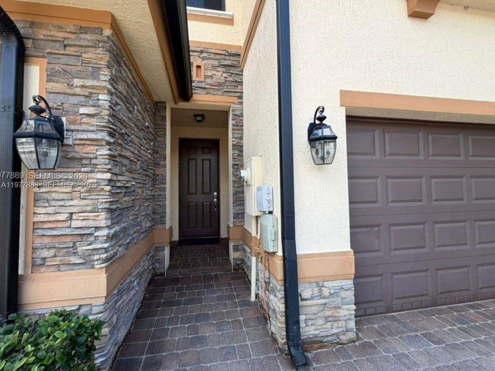 Residential in Davie 5