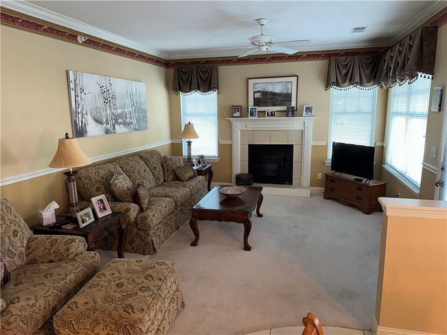 10 - 234 Adams Pointe Blvd, Condo with 2 bedrooms, 3 bathrooms and 1 parking in Adams Twp PA | Image 6