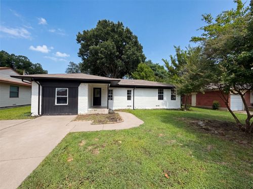 321 S 4th St, Wylie, TX, 75098-3618 | Card Image