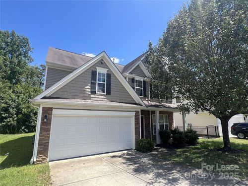 5008 Centerview Dr, Indian Trail, NC, 28079-5614 | Card Image