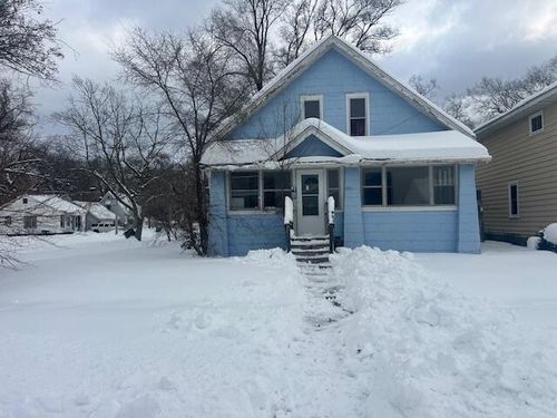 2400 Reynolds St, Muskegon, MI, 49444-1546 | Card Image