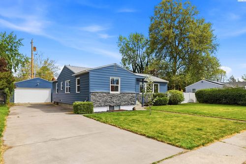 82 Hodges Ct, Richland, WA, 99354-2312 | Card Image