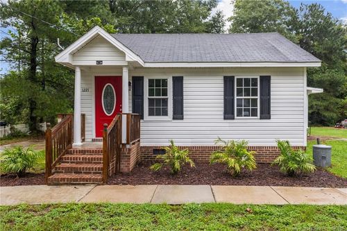 1221 Jacob St, Fayetteville, NC, 28312-6431 | Card Image