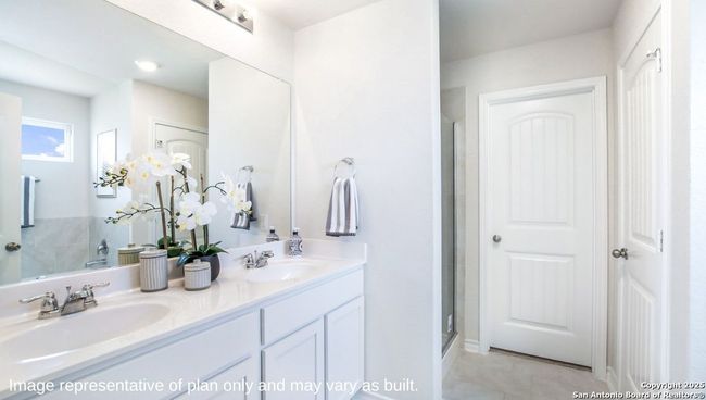 14843 Lamb Riv, House other with 5 bedrooms, 3 bathrooms and null parking in San Antonio TX | Image 15
