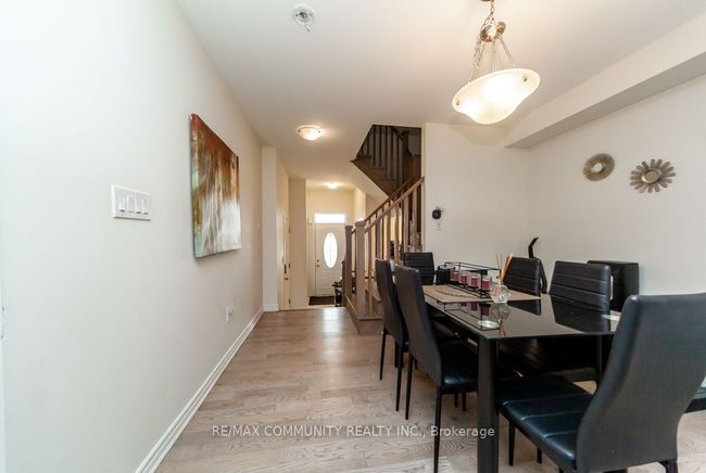 6 Westfield Dr, House attached with 3 bedrooms, 3 bathrooms and 1 parking in Whitby ON | Image 21