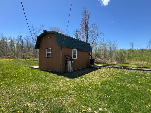 7233 Brown Rd, Kettle River, MN, 55757 | Card Image