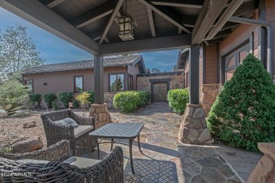 Pergola /Entrance to Courtyard | Image 3