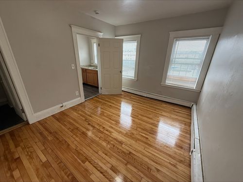 apt-12-2 Kingsley Ter, Lynn, MA, 01902-2973 | Card Image