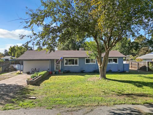 13527 Evelyn St, Red Bluff, CA, 96080-8857 | Card Image