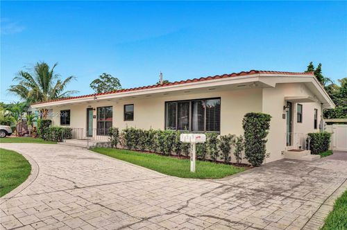 1704 Rodman St, Hollywood, FL, 33020-6418 | Card Image