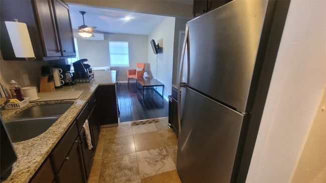 12410 Twin Creek Rd, House other with 5 bedrooms, 3 bathrooms and 6 parking in Manchaca TX | Image 16