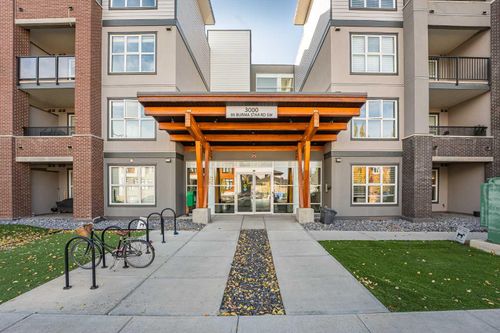 3122-95 Burma Star Rd Sw, Calgary, AB, T3E8A9 | Card Image
