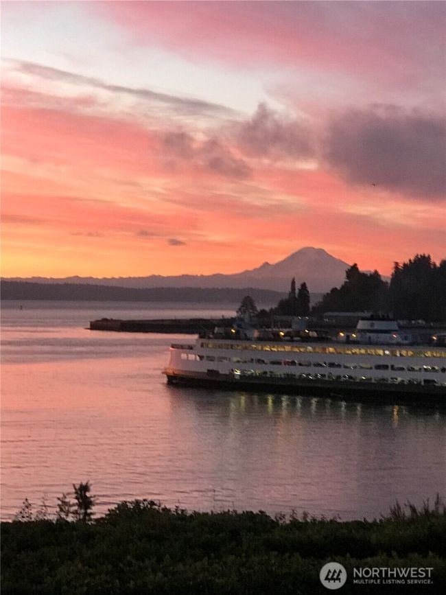 UNIT-104 - 965 Winslow Way E, Condo with 2 bedrooms, 1 bathrooms and 1 parking in Bainbridge Island WA | Image 35