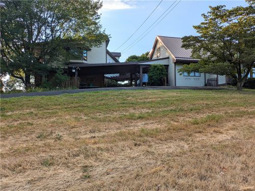 563 Mt Nebo Church Rd, Alverton, PA, 15612-1015 | Card Image