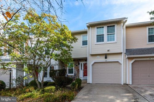 145 Windham Ct, Princeton, NJ, 08540-1645 | Card Image