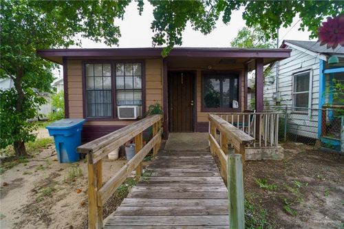 1204 S 14th 1/2 St, Mcallen, TX, 78501-5309 | Card Image