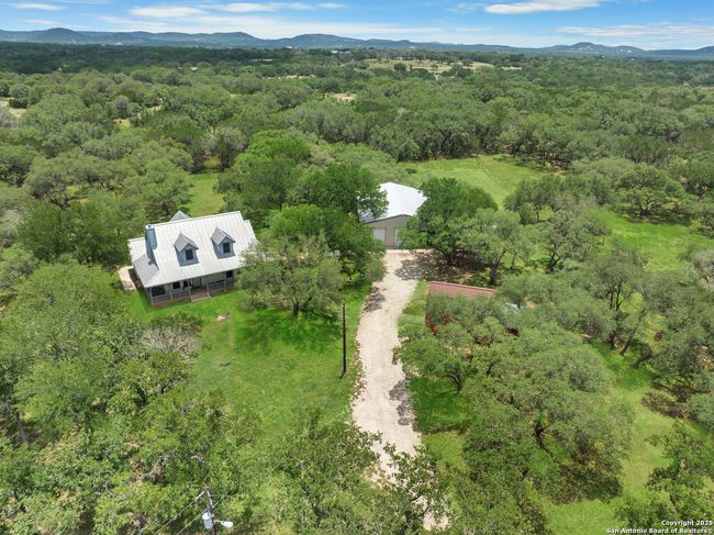 565 Red Bluff Ranch Rd, House other with 3 bedrooms, 3 bathrooms and null parking in Pipe Creek TX | Image 23