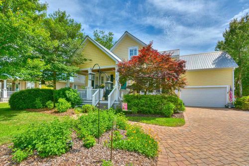 305 Goddard Ln, Murrells Inlet, SC, 29576-7077 | Card Image
