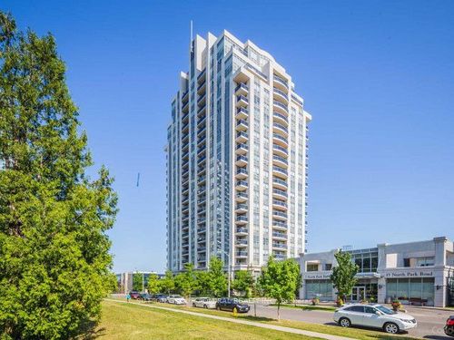 1611-7 N Park Rd, Vaughan, ON, L4J0C9 | Card Image