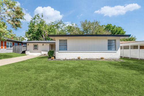 3227 San Paula Ave, Dallas, TX, 75228-3139 | Card Image