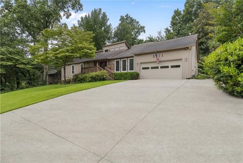 3711 Frey Lake Rd Nw, Kennesaw, GA, 30144-2034 | Card Image