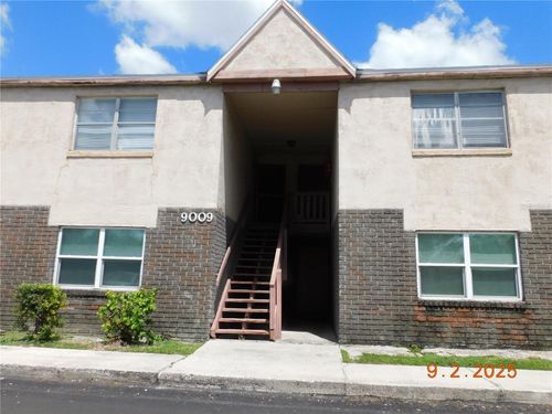 b-18-9009 Westchester Cir, TAMPA, FL, 33604-1529 | Card Image