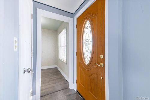 472 Mayflower Ave, Lincoln Park, MI, 48146-3038 | Card Image