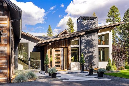 600 Whitefish Hills Dr, Whitefish, MT, 59937-8869 | Card Image