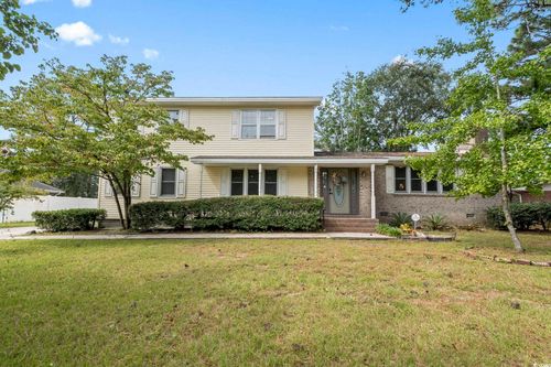 917 9th Ave S, North Myrtle Beach, SC, 29582-3402 | Card Image