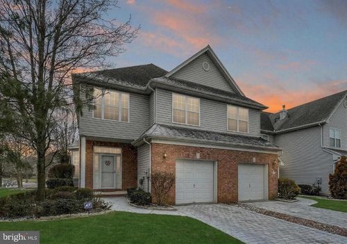 62 Shelley Cir, East Windsor, NJ, 08520-4687 | Card Image