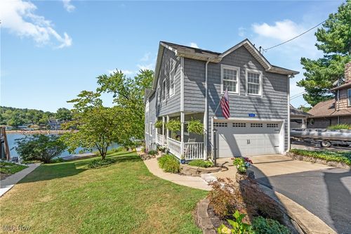 115 Spruce Dr Nw, North Canton, OH, 44720-5334 | Card Image