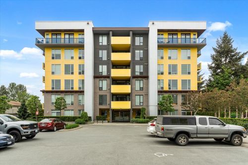 301-2555 Ware St, Abbotsford, BC, V2S0J4 | Card Image