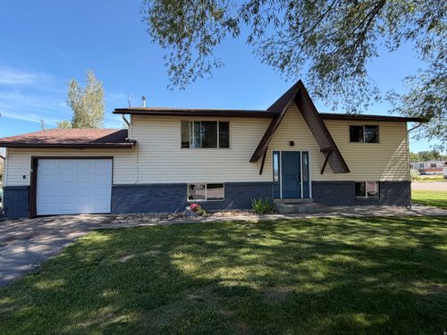 91 E 4th S, Soda Springs, ID, 83276-1615 | Card Image