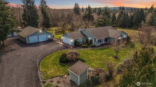413 Haywire Rd, Winlock, WA, 98596-9709 | Card Image