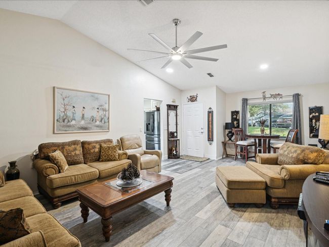 D - 8158 Sturbridge Ct, Condo with 2 bedrooms, 2 bathrooms and null parking in Weeki Wachee FL | Image 18