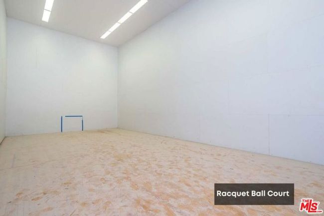 2 Pine Tree Ln, House other with 7 bedrooms, 8 bathrooms and 9 parking in Rolling Hills CA | Image 32