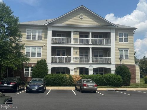 unit-304-22668 Blue Elder Ter, BRAMBLETON, VA, 20148-4860 | Card Image
