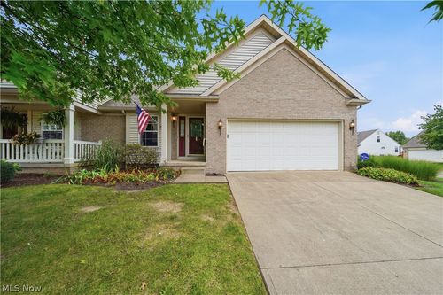 4435 Dalbury Avenue Ne, Canton, OH, 44714 | Card Image