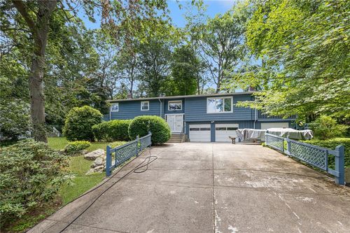 58 Rip Van Winkle Cir, Warwick, RI, 02886-8623 | Card Image