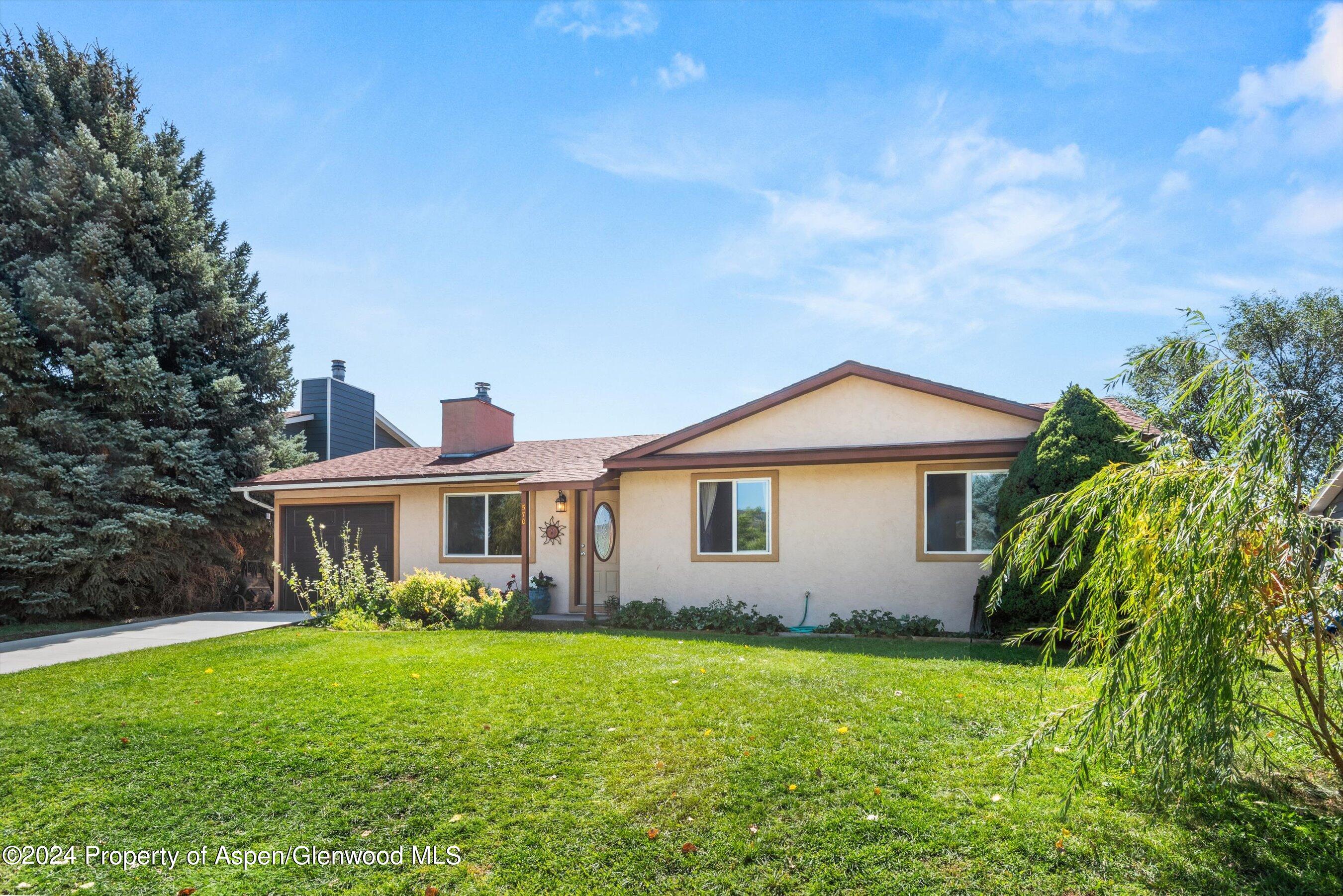 Redstone Ave, Carbondale, CO 81623