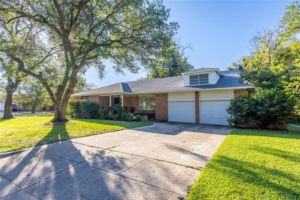 Larkin Ave, Fort Worth, TX 76133